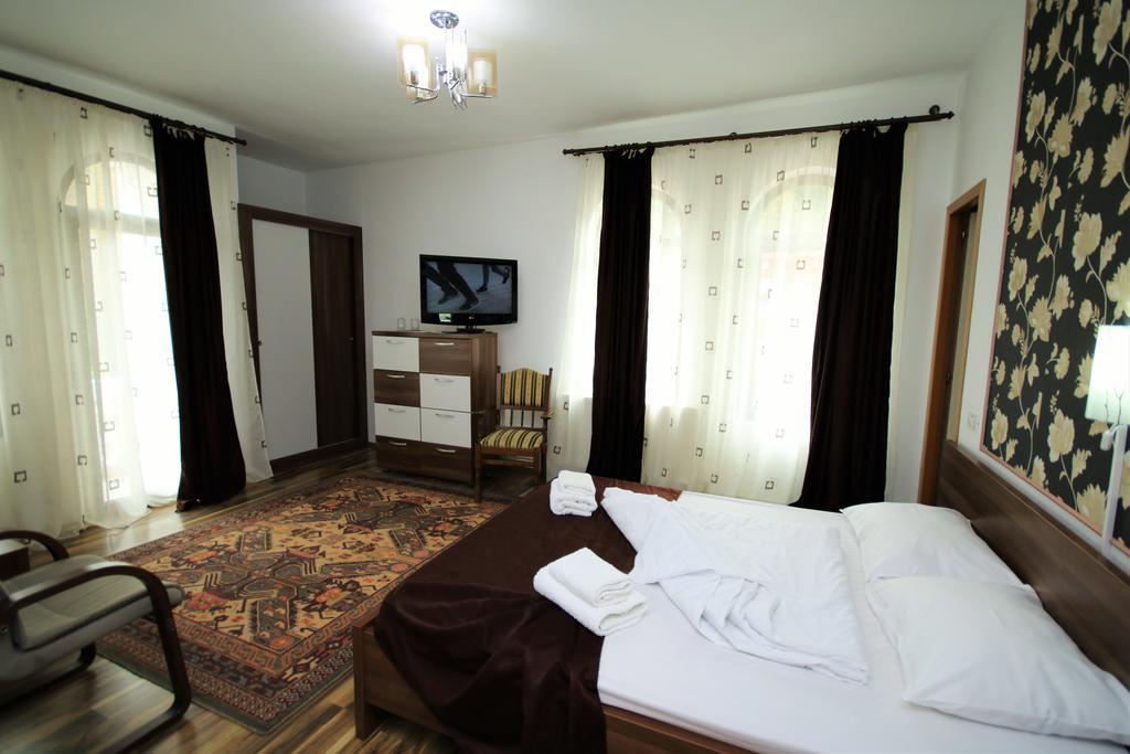 Pensiunea Eden Baile Olanesti Exterior photo